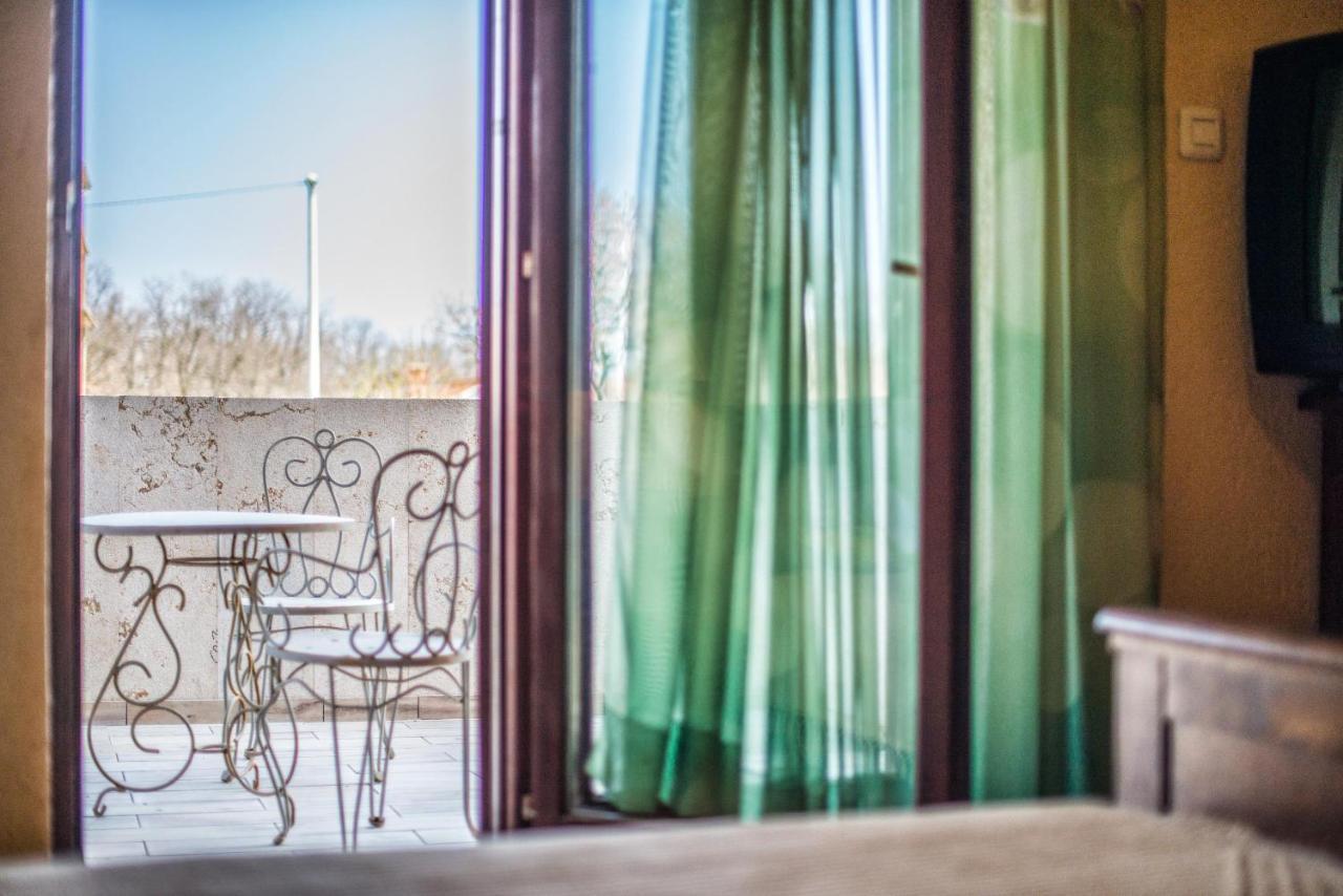 Holiday House Eleonora Barban Exterior foto